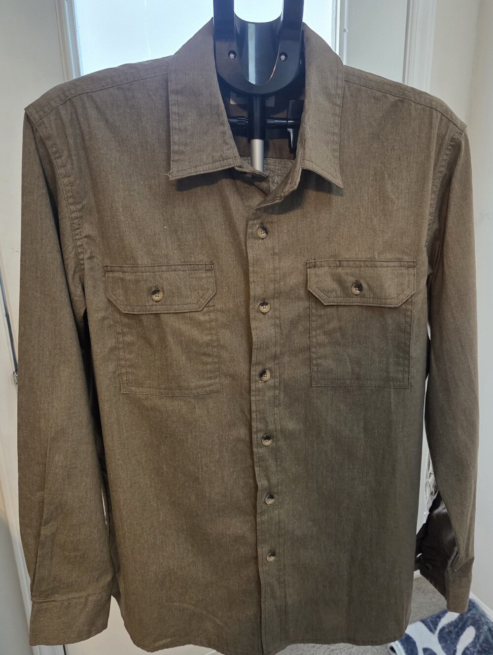 Wrangler Men's Olive Green Long Sleeve Button-Up Work Shirt